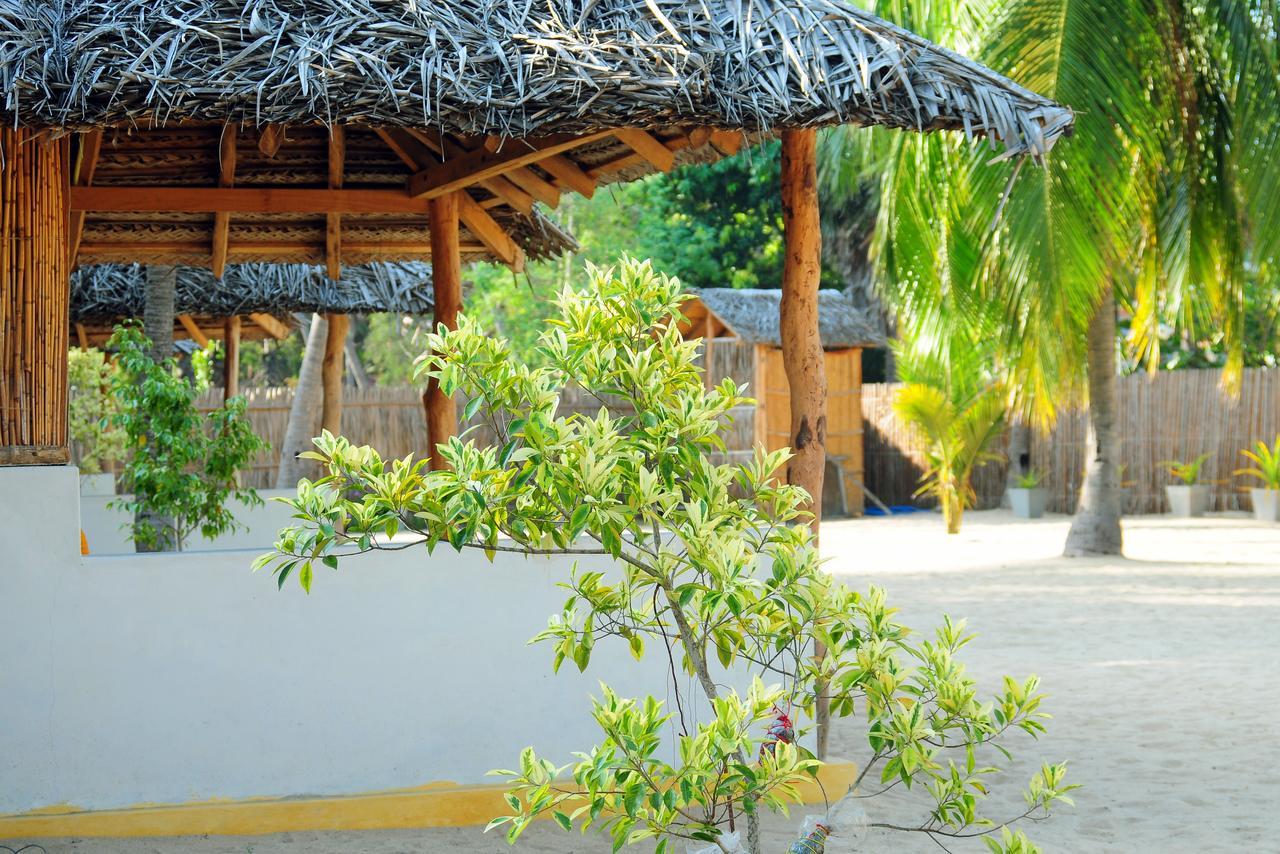Sandy Edge Kalpitiya Buitenkant foto
